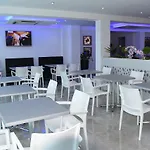 Hotel Sunny Blue
